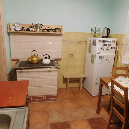 Birkut Szkola Przetrwania 1 * Lasowka