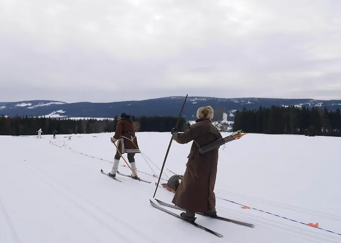 Birkut Szkola Przetrwania 1 Alloggio per agriturismo Lasowka